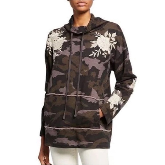 Johnny Was- Women’s Santal Camo Drawstring Turtleneck Sweatshirt Embroidered PM - Picture 2 of 10
